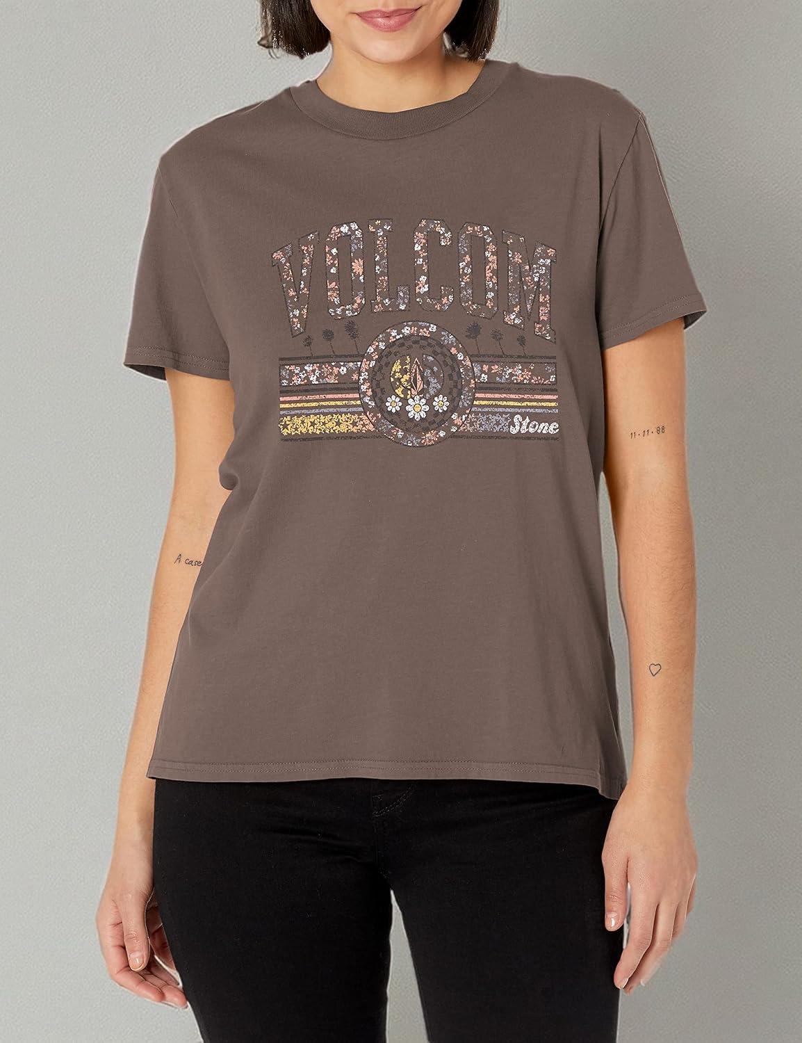Volcom Women's Lock It Up Short Sleeve Tee – Crew Neck T-Shirt with Striped Neck Taping Slate Grey