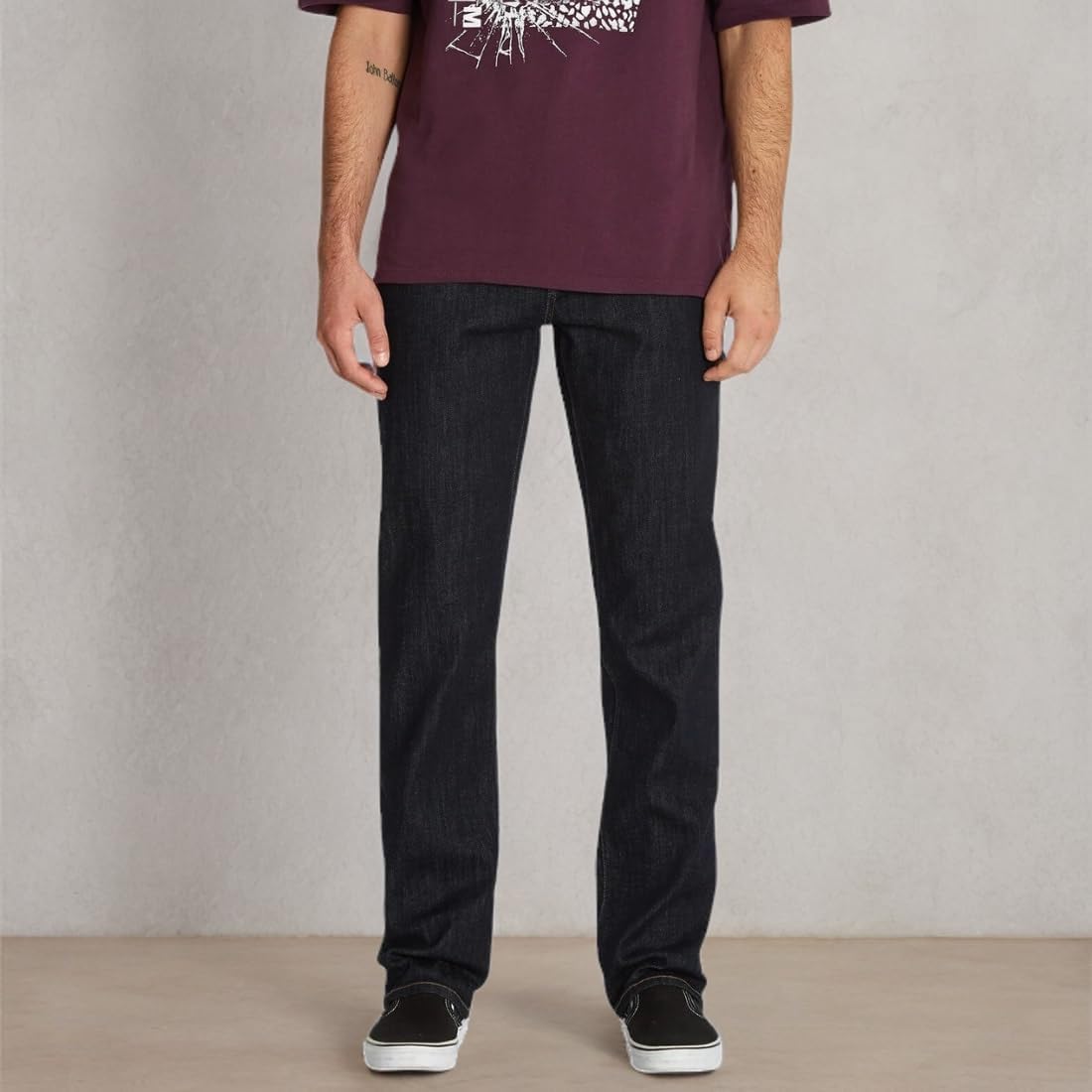 Volcom Men's Solver Modern Fit Jeans – Classic Straight Leg Denim Pants with 16" Leg Opening Rinse
