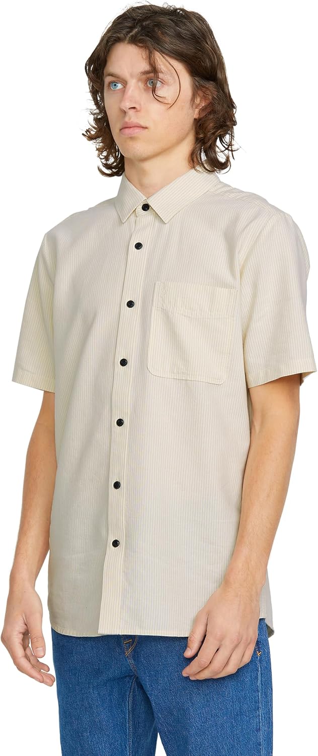 Volcom Men's Date Knight Short Sleeve Classic Fit Button Down Shirt Pale Khaki