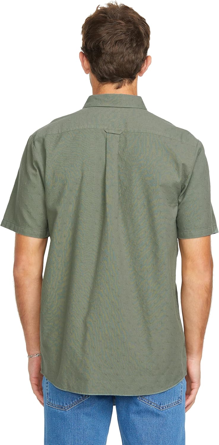 Volcom Men's Date Knight Short Sleeve Classic Fit Button Down Shirt Light Olive