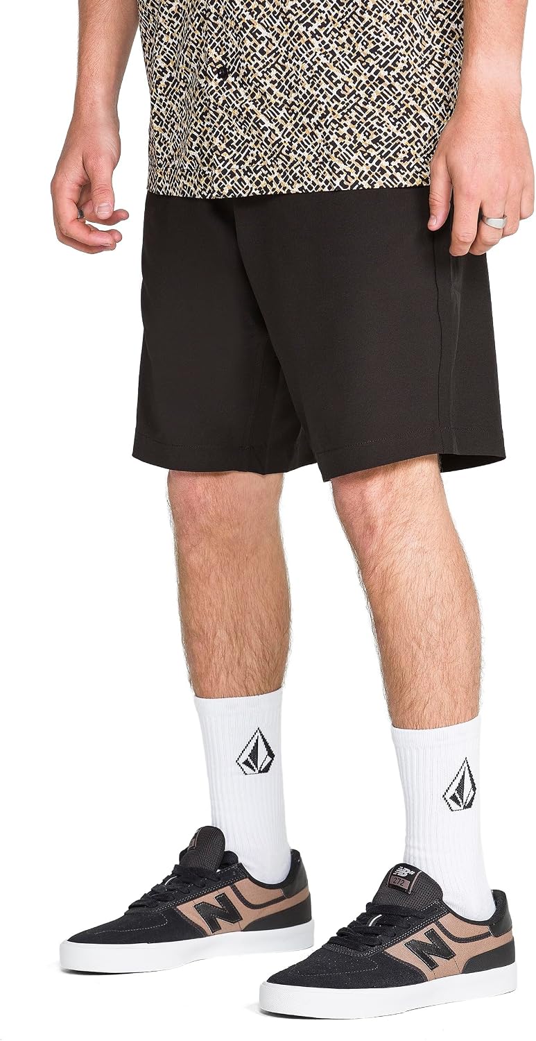 Volcom Men's Kerosene 21" Hybrid Chino Shorts Quick-Dry Stretch Fabric Black