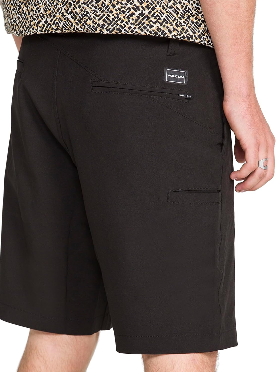 Volcom Men's Kerosene 21" Hybrid Chino Shorts Quick-Dry Stretch Fabric Black