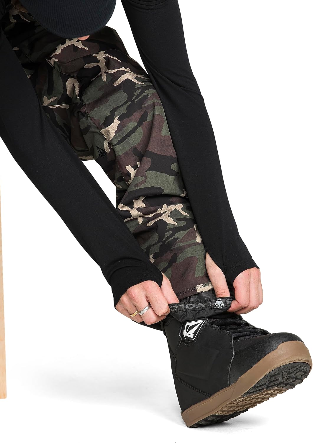 Volcom Men's V.co Sparta Bib Overall Snowboard Pant Camoflauge