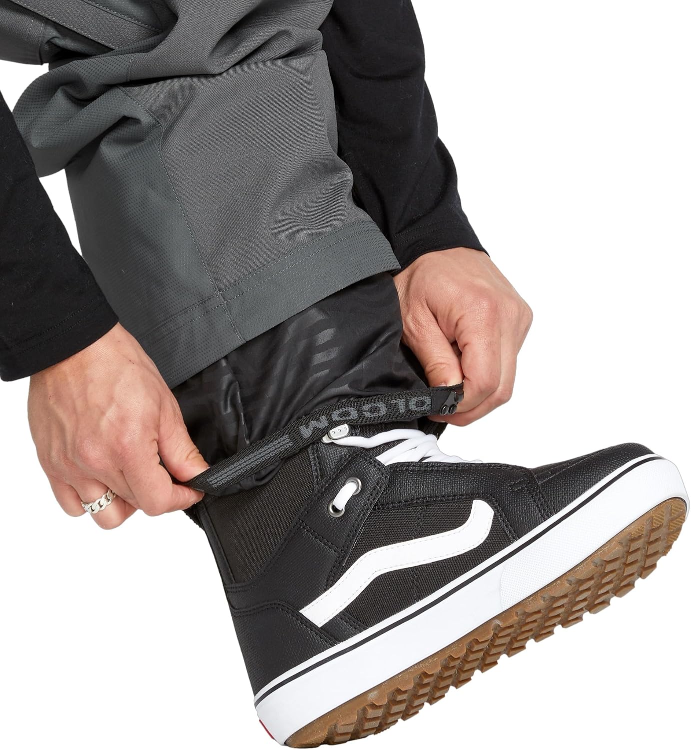 Volcom Men's Nwrk Baggy Snowboard Pant – 10k Waterproof Breathable 2-layer initial