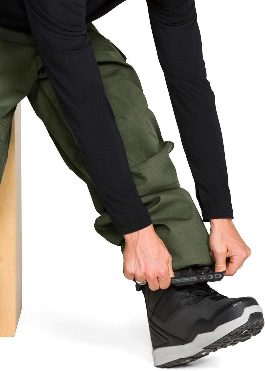 Volcom Men's Nwrk Baggy Snowboard Pant – 10k Waterproof Breathable 2-layer Dark Green