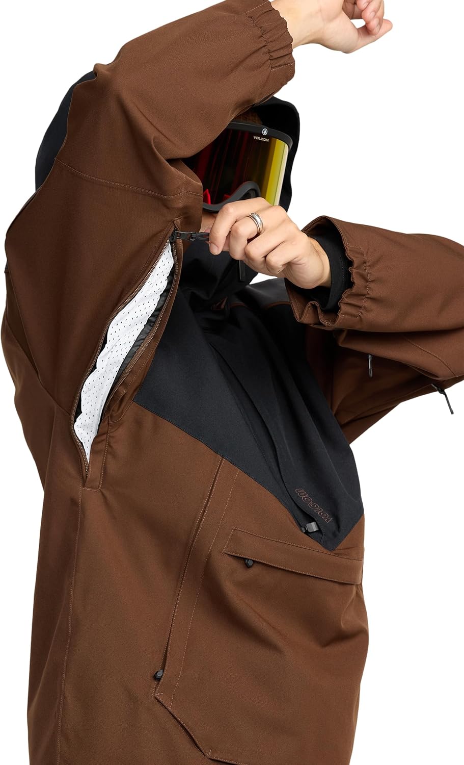Volcom Men's Brighton Pullover Anarok Hooded Snowboard Jacket Brown