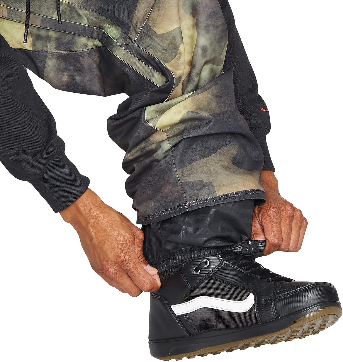 Volcom Men's V.CO Hunter Cargo Snowboard Pants Camouflage S3